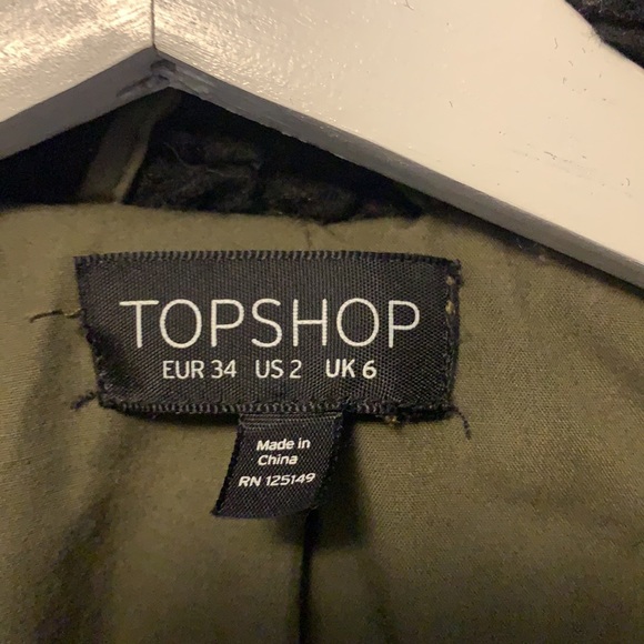 Topshop Sherpa jacket - Picture 2 of 3